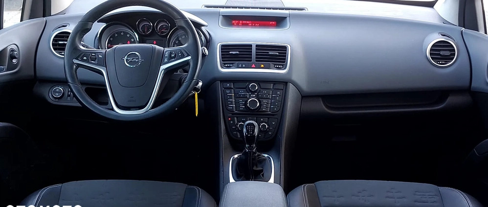 Opel Meriva cena 23900 przebieg: 189200, rok produkcji 2011 z Płońsk małe 631
